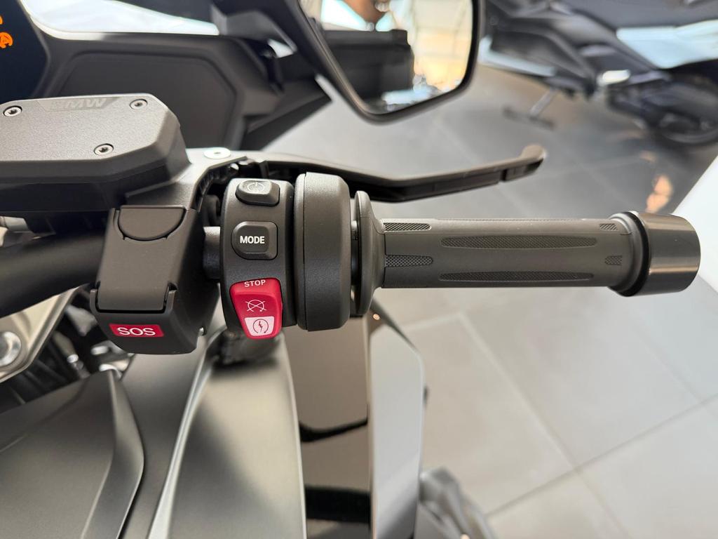 R 1300 RT