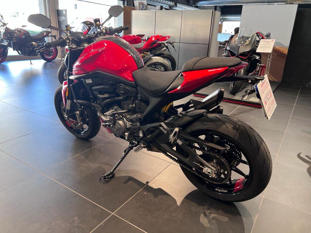 MONSTER 950