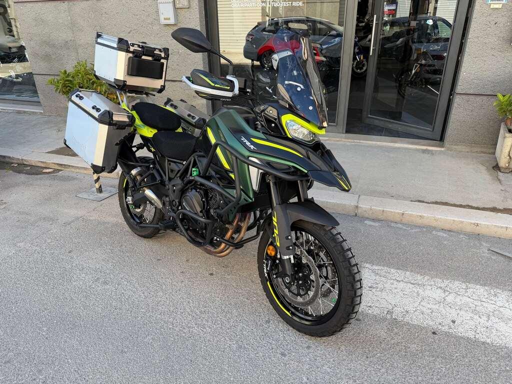 TRK 702