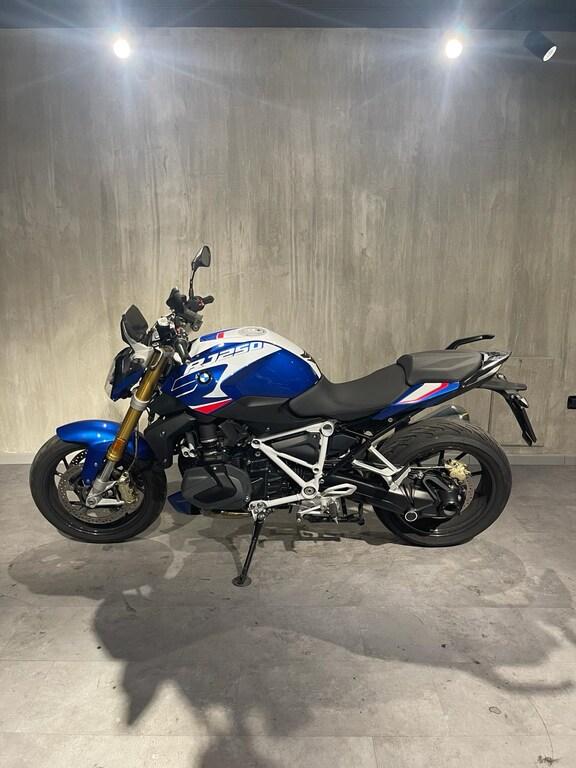 R 1250 R