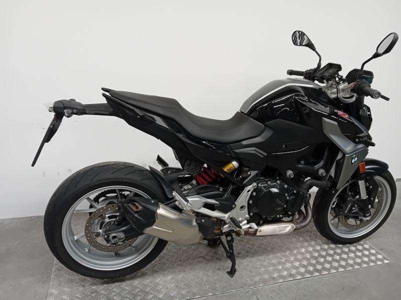 F 900 R