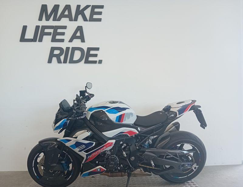 M 1000 R