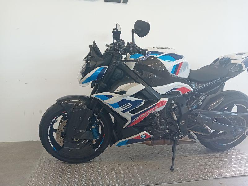 M 1000 R