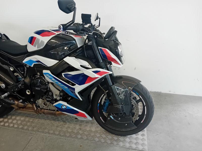 M 1000 R