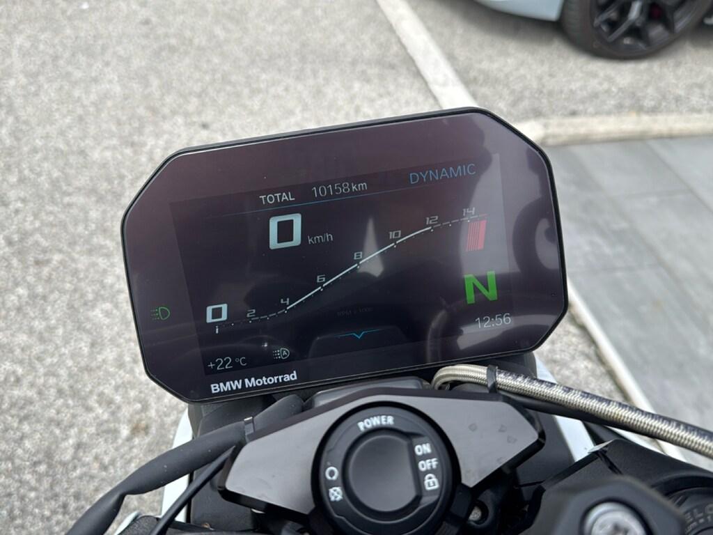 M 1000 R