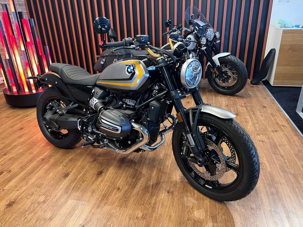 R 12