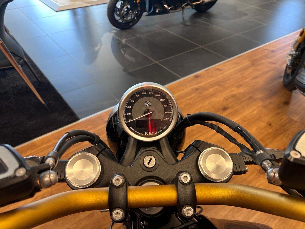 R 12