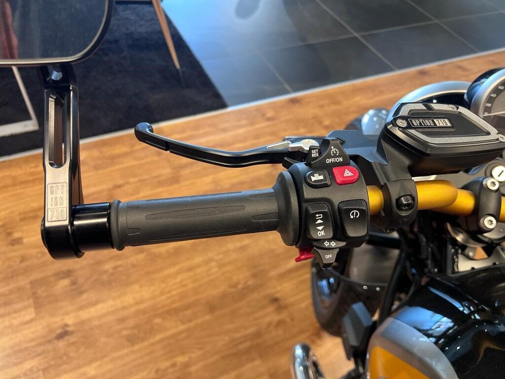 R 12