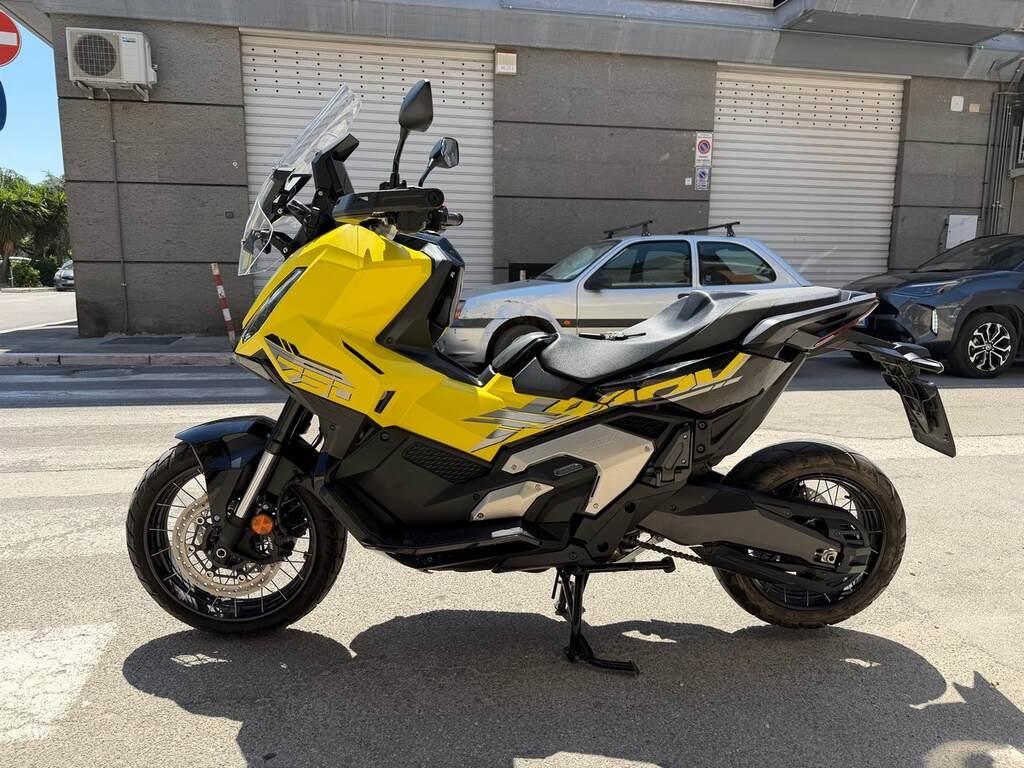 X-ADV 750