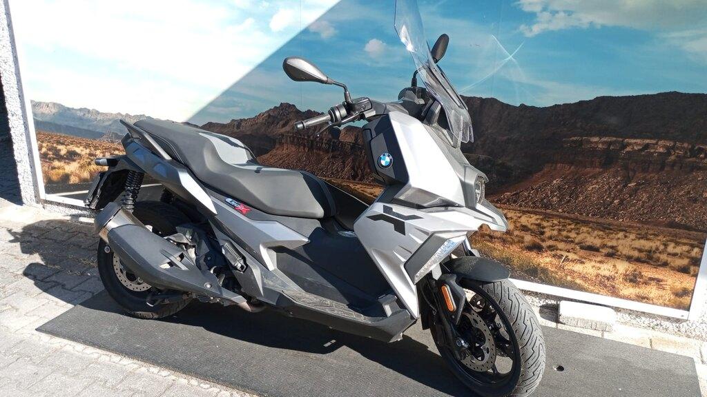 C 400 X