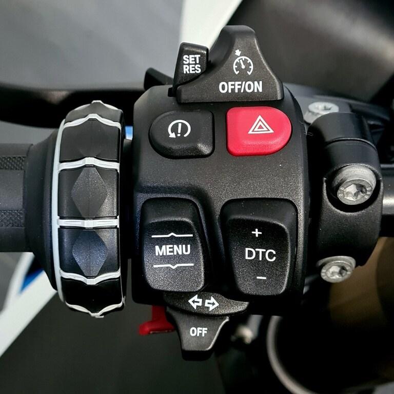 S 1000 RR
