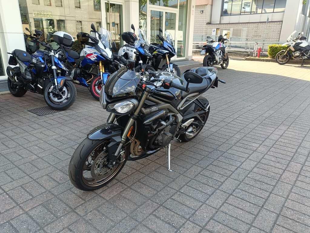 STREET TRIPLE 765