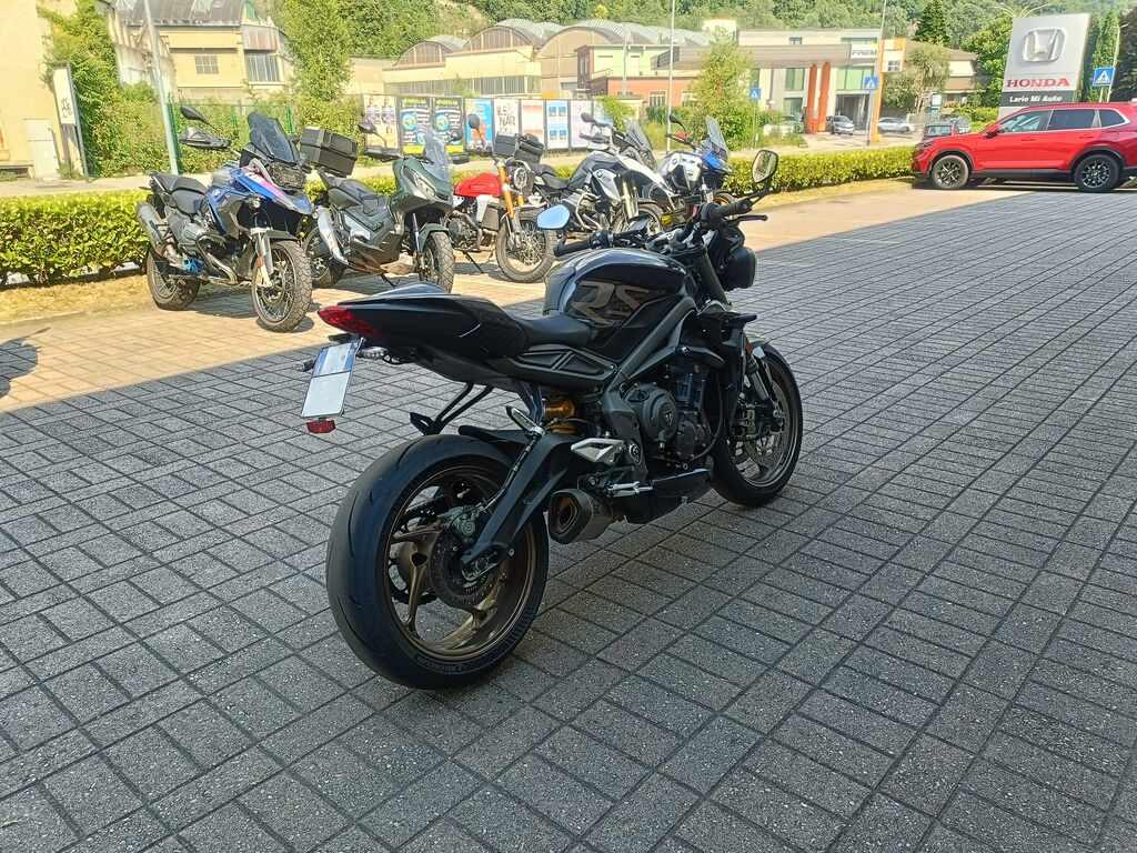 STREET TRIPLE 765