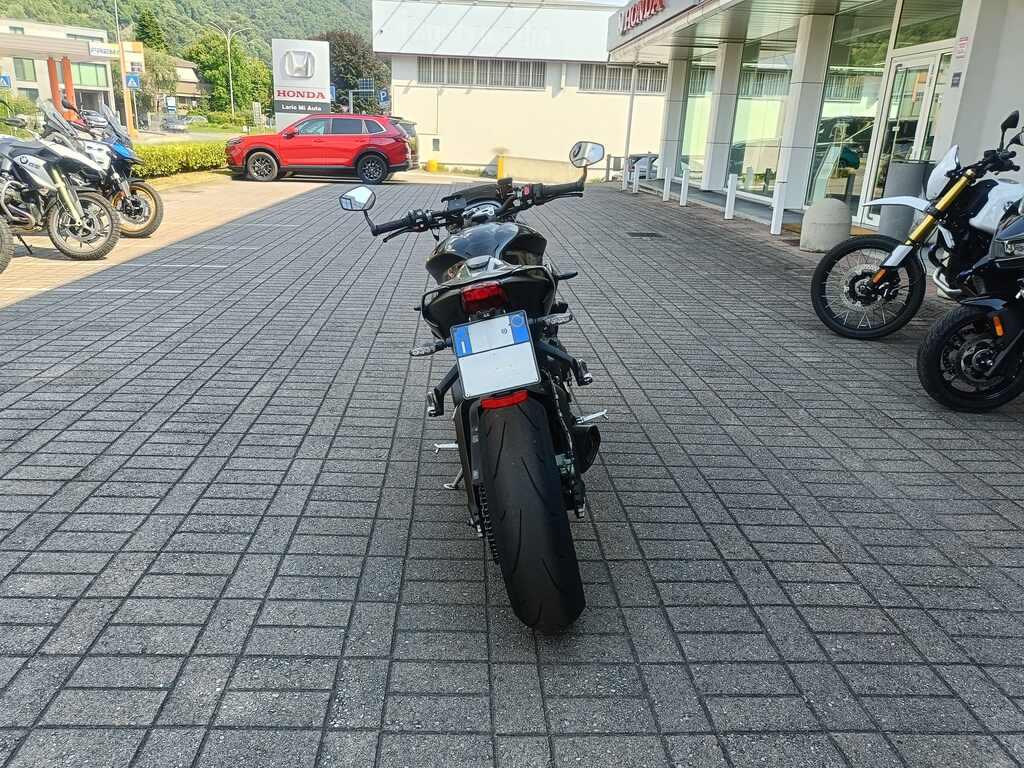 STREET TRIPLE 765