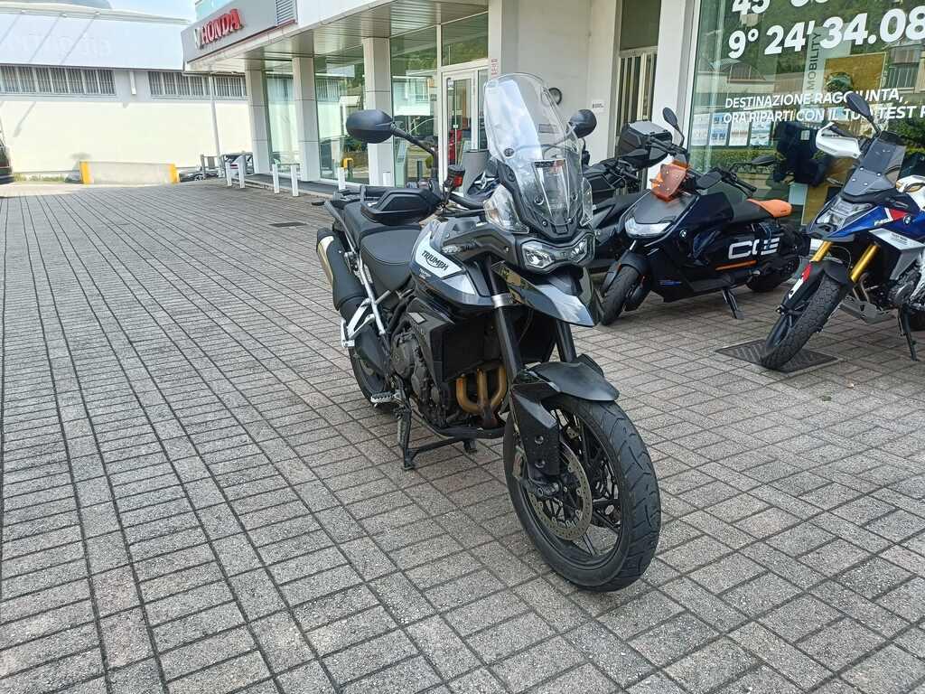 TIGER 900