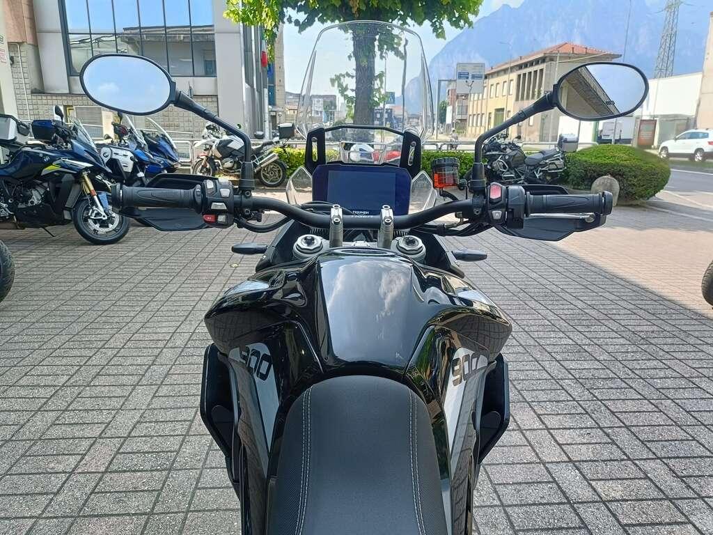 TIGER 900