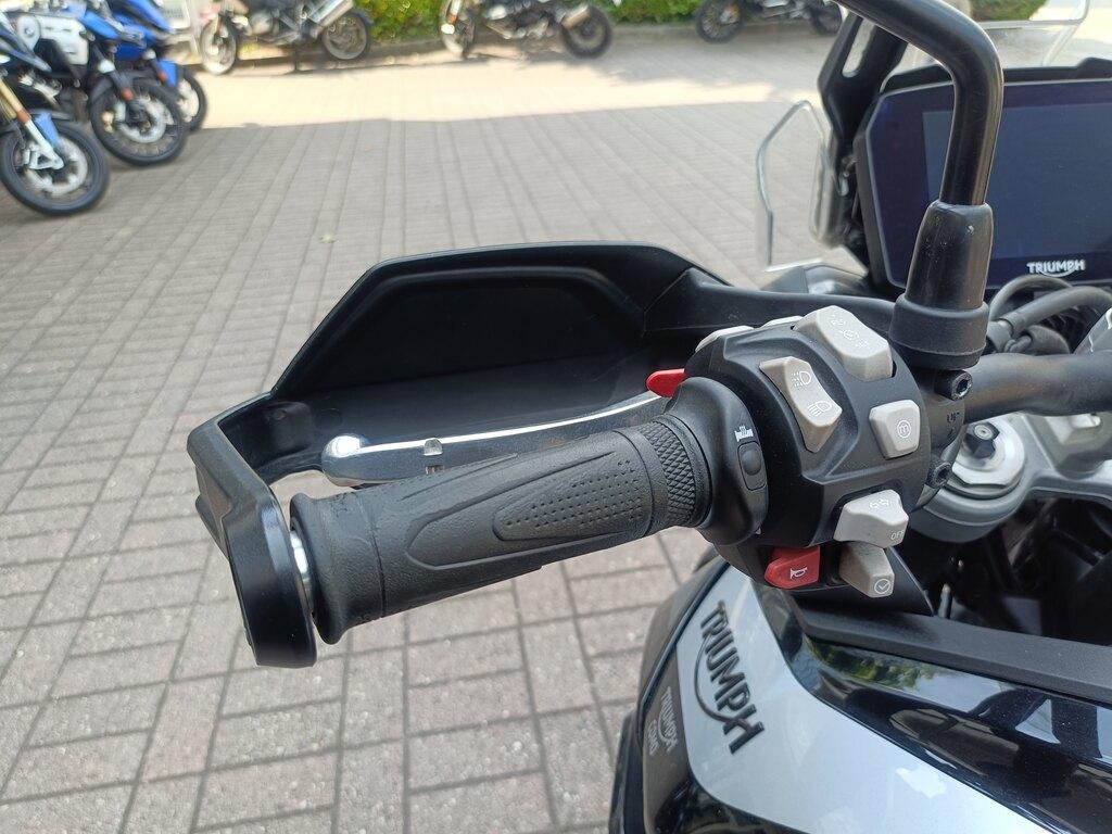 TIGER 900