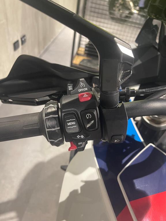 S 1000 XR