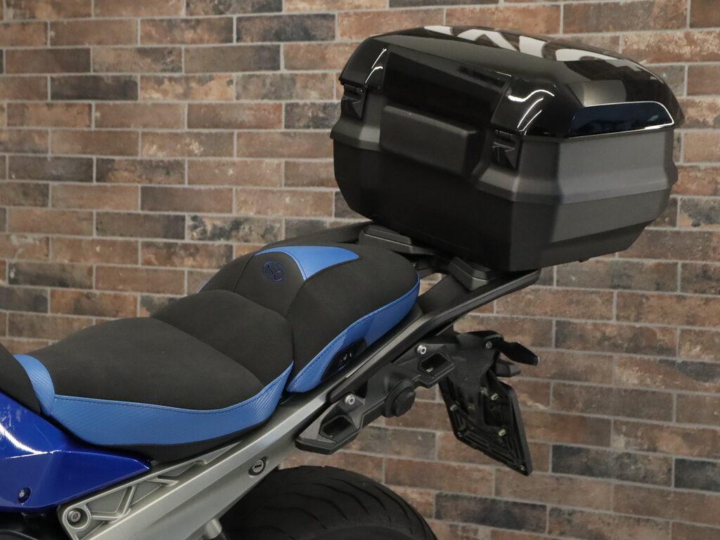 R 1300 RS