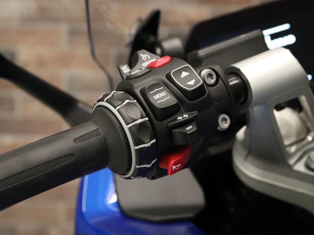 R 1300 RS