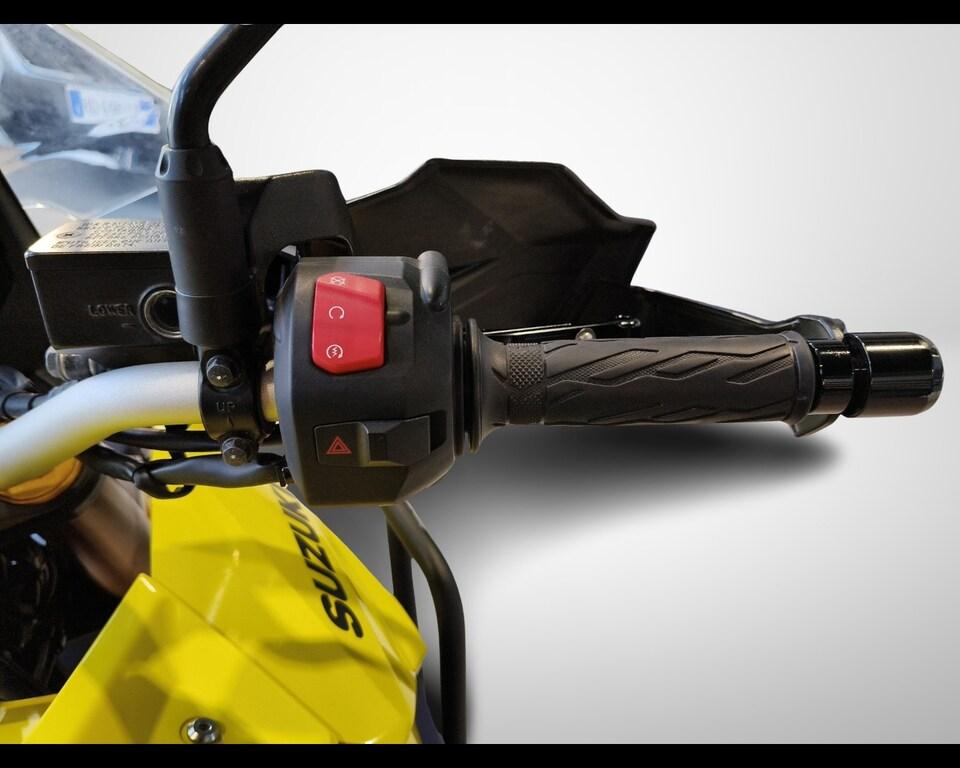 V-STROM 800