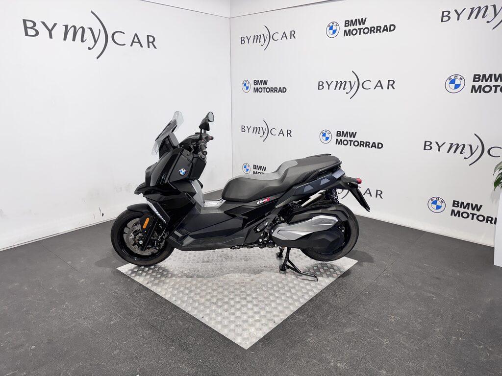 C 400 X