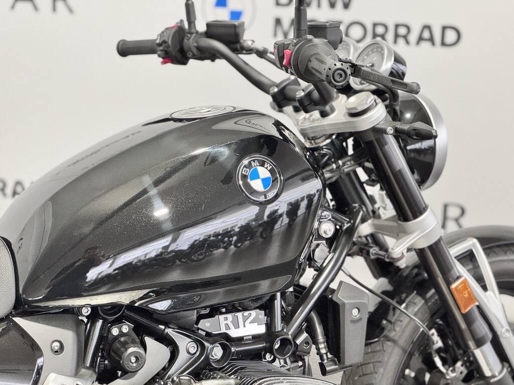 R 12