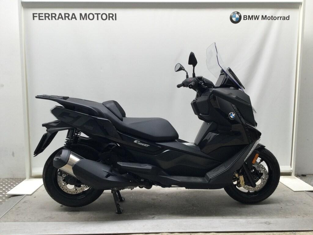 C 400 GT