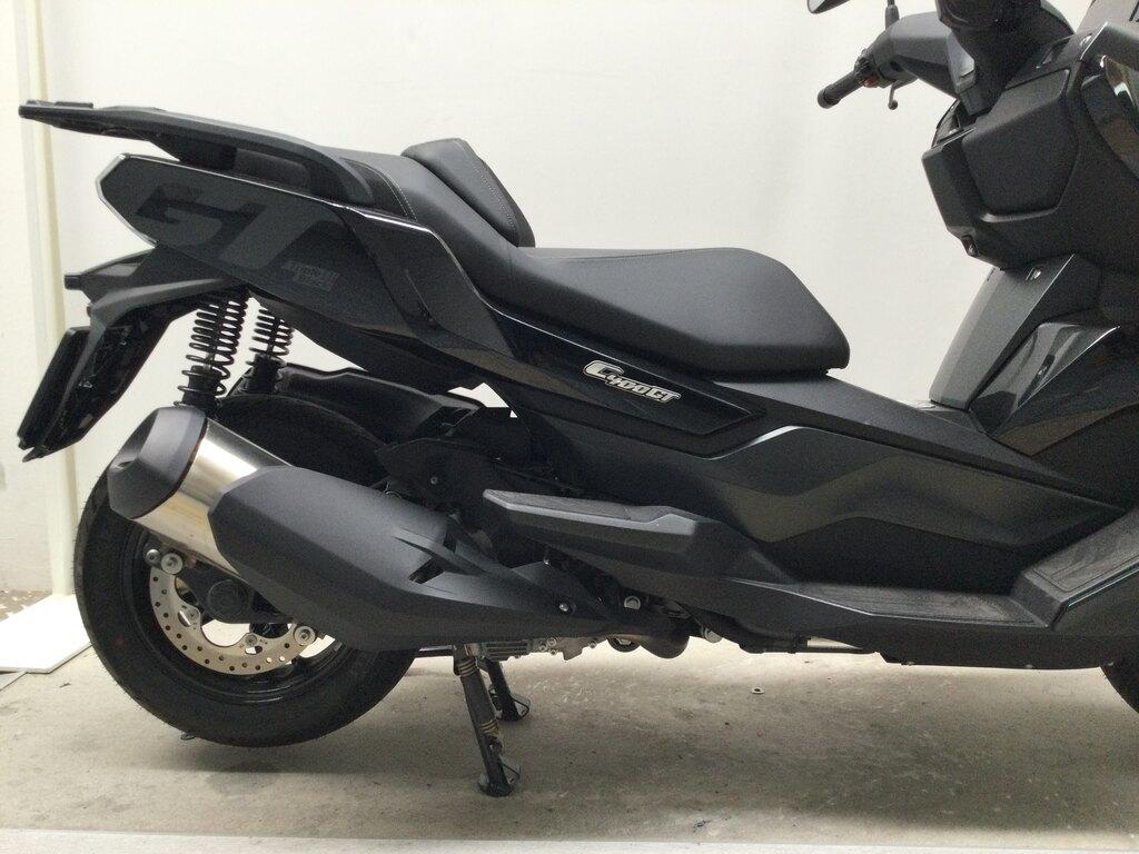 C 400 GT