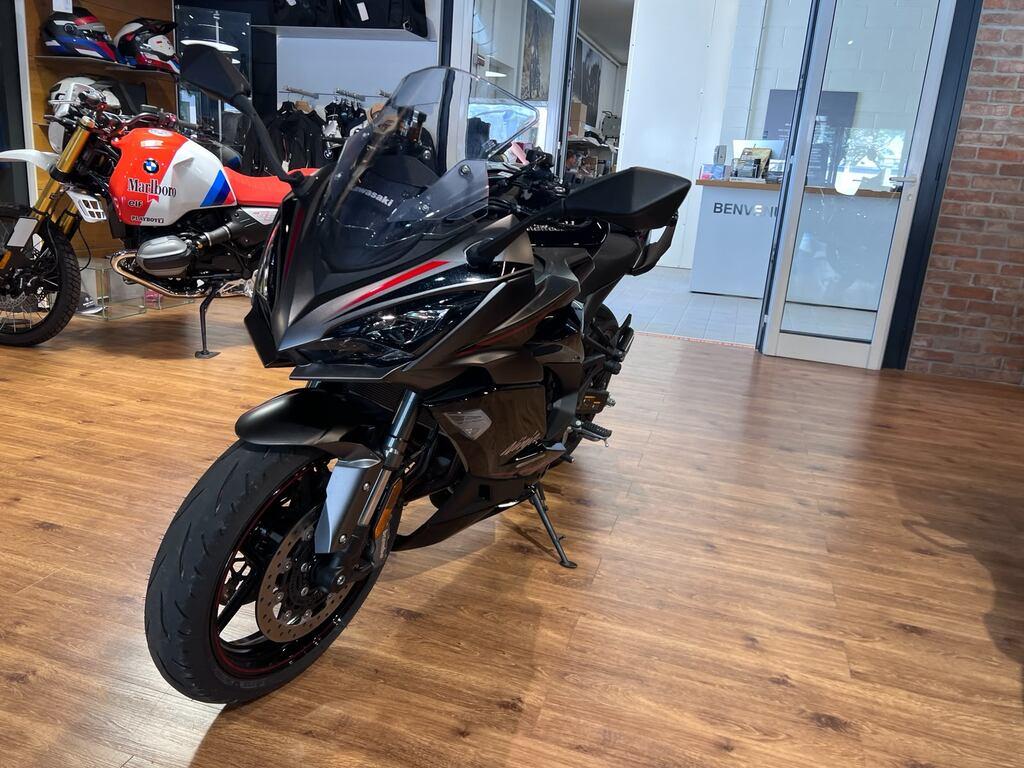 NINJA 1100 SX
