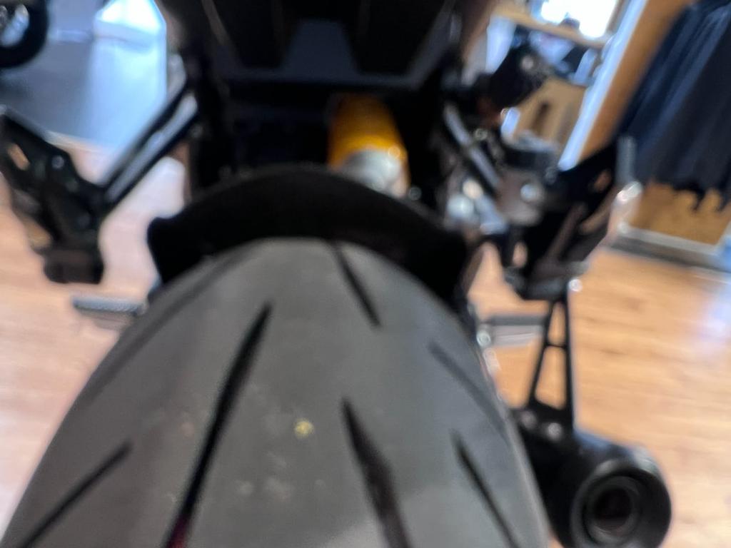 NINJA 1100 SX