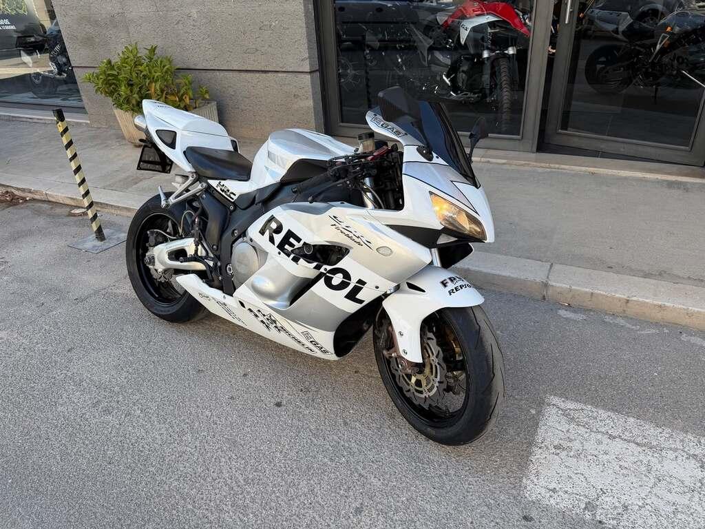 CBR 1000 RR