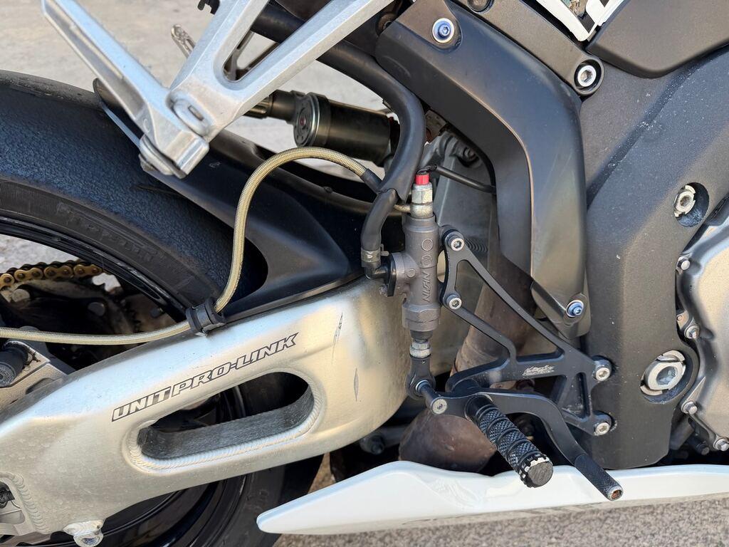 CBR 1000 RR
