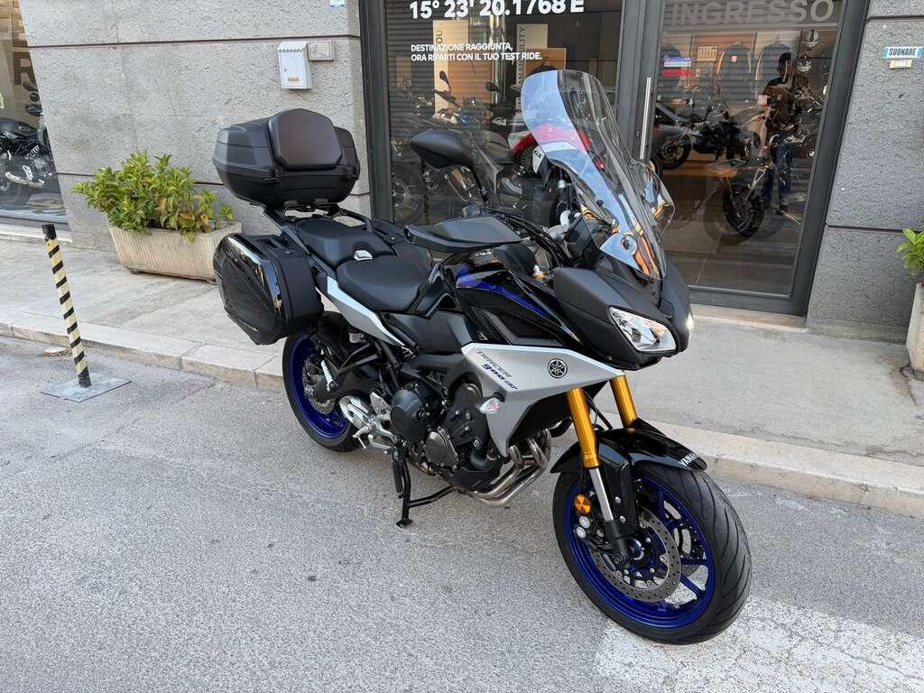 TRACER 900