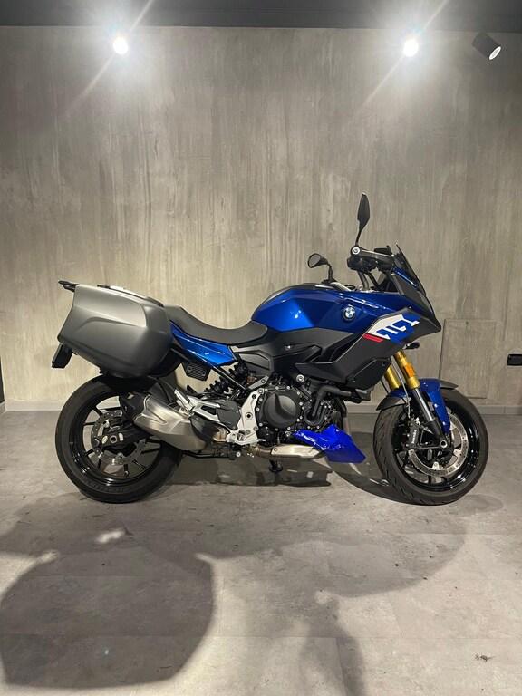 F 900 XR