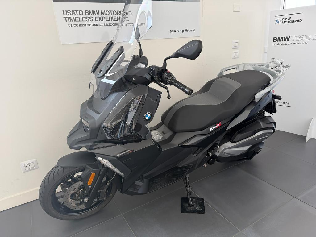 C 400 X