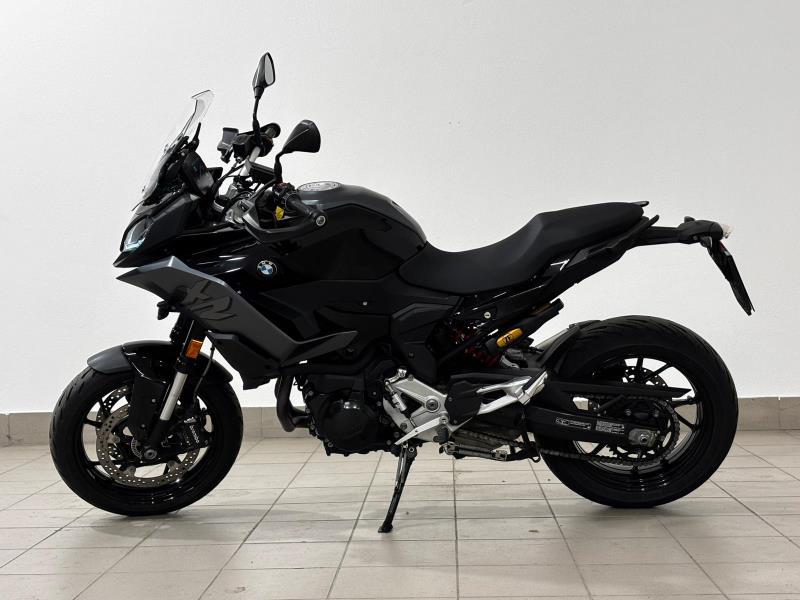 F 900 XR