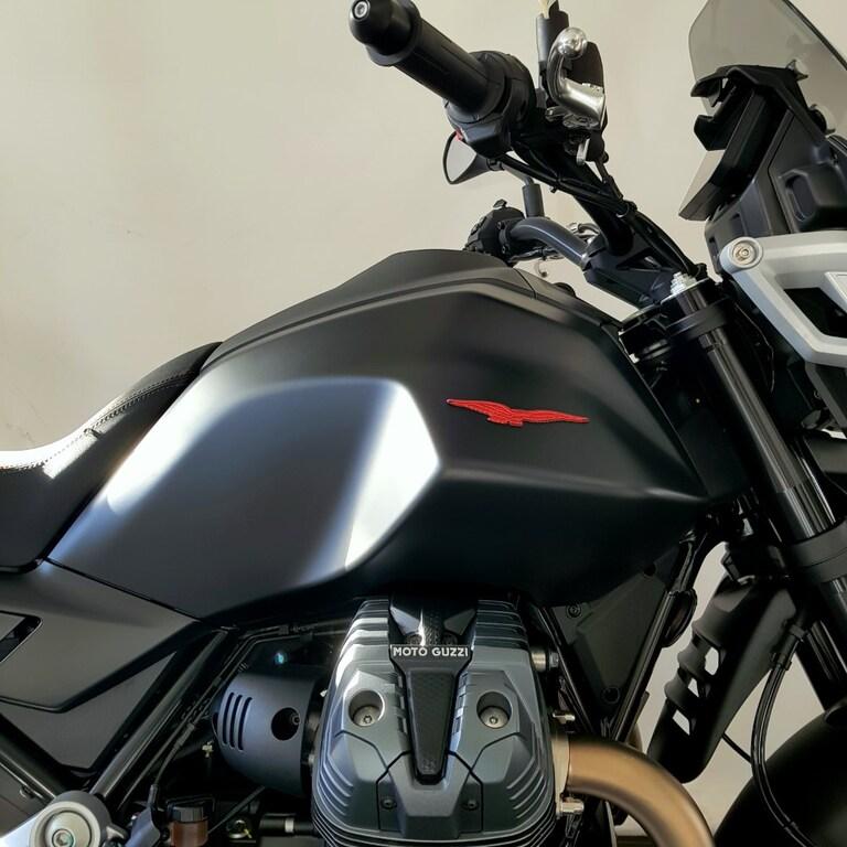 V85