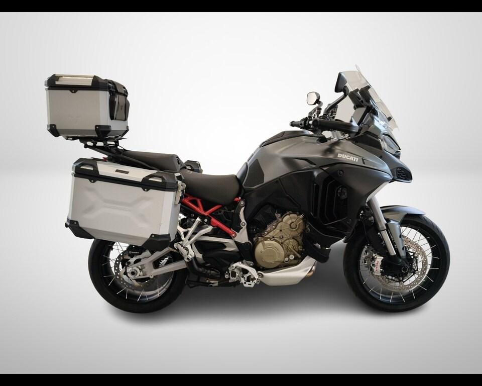 MULTISTRADA V4
