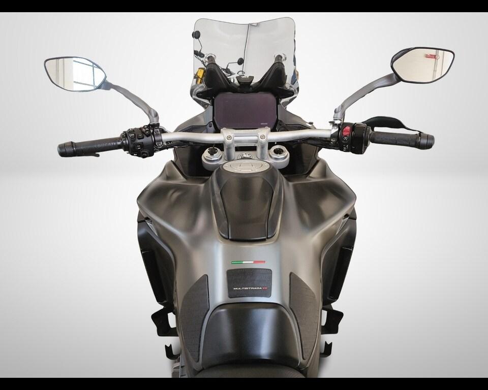 MULTISTRADA V4