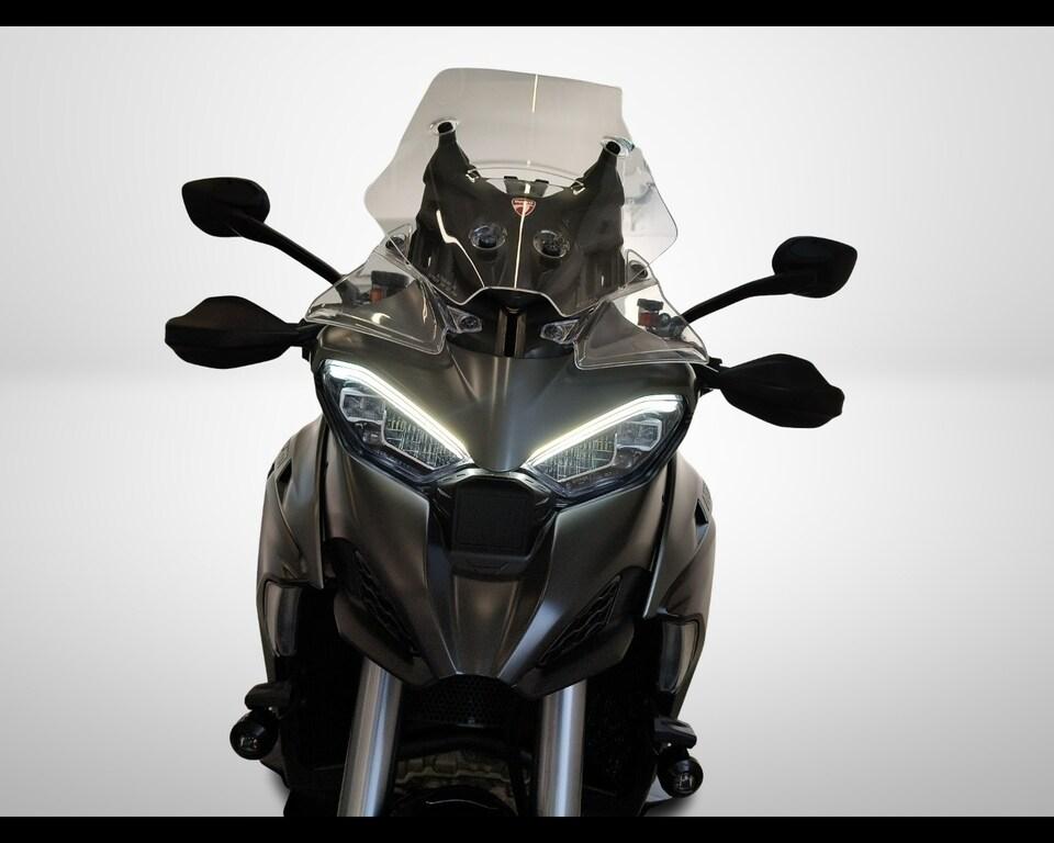 MULTISTRADA V4
