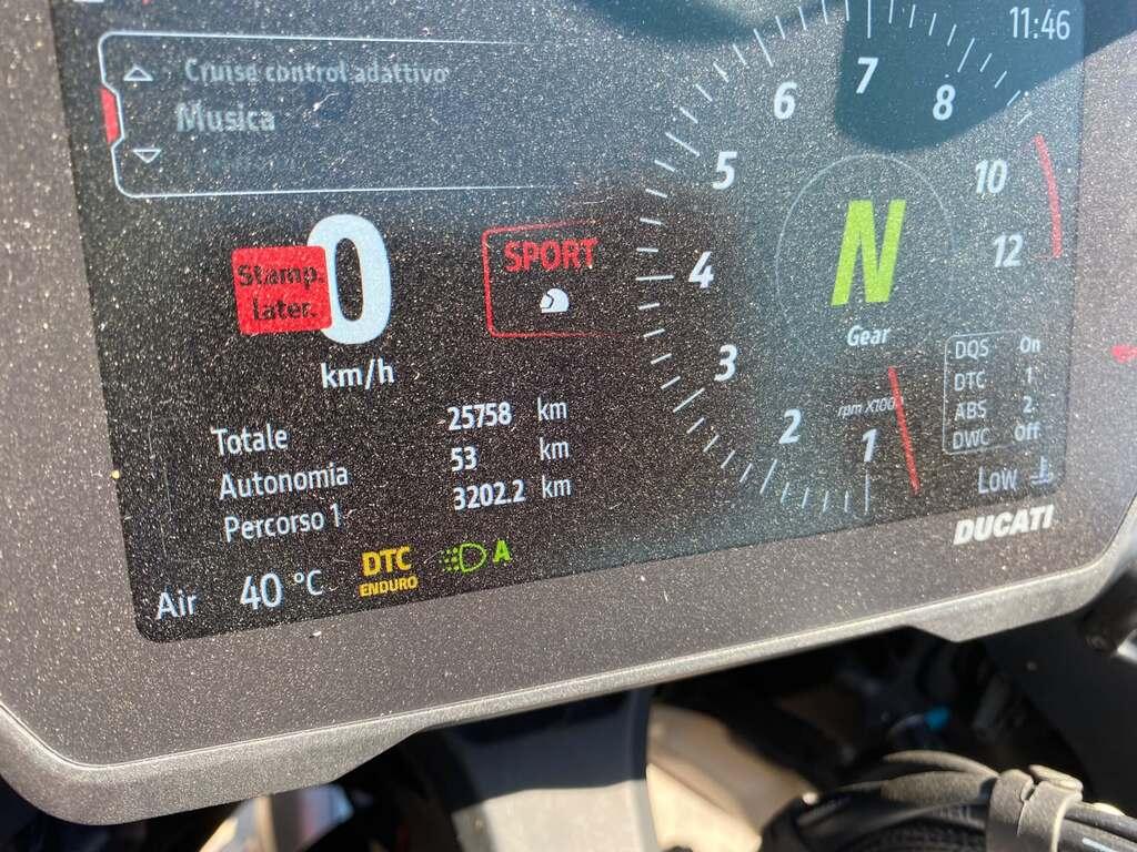 MULTISTRADA V4