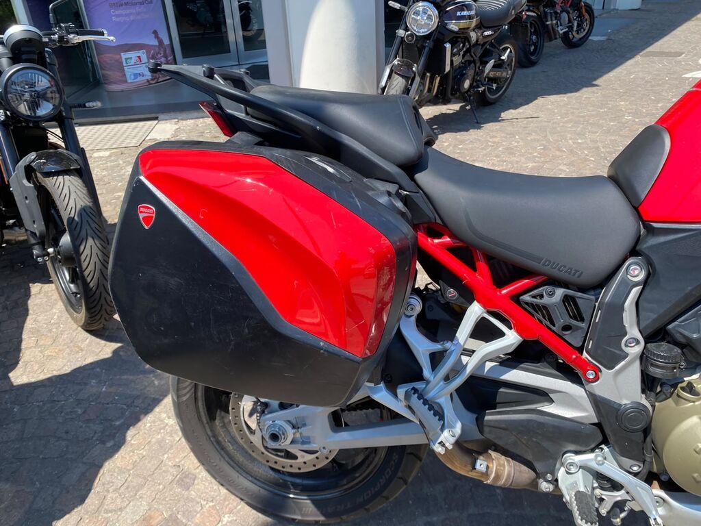 MULTISTRADA V4
