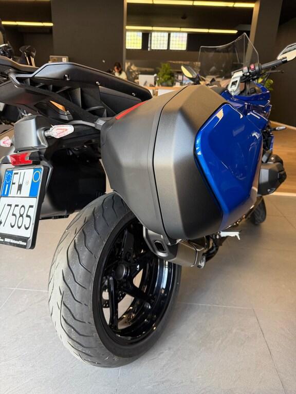 R 1300 RS