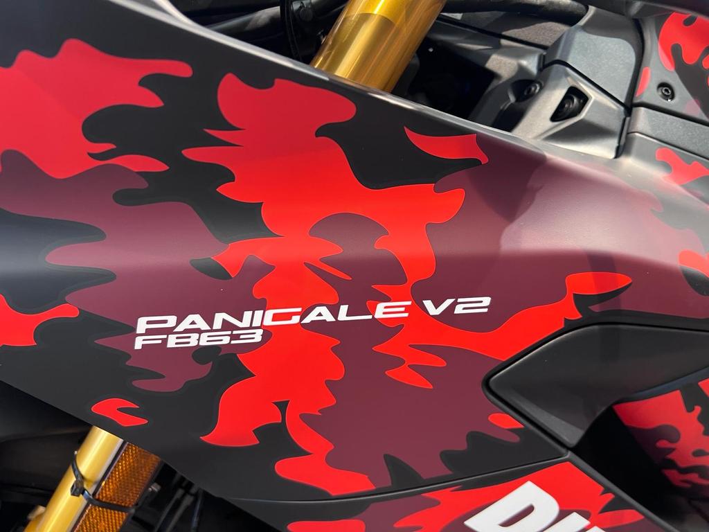 PANIGALE V2 890