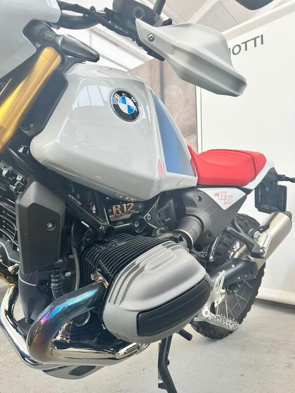 R 12 G/S