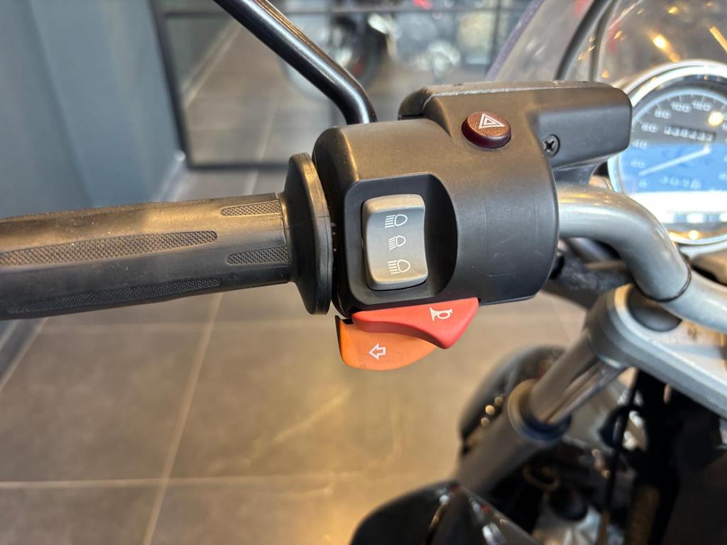 R 1150 R