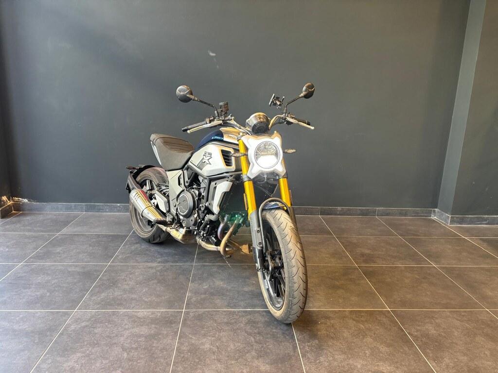 700 CL-X