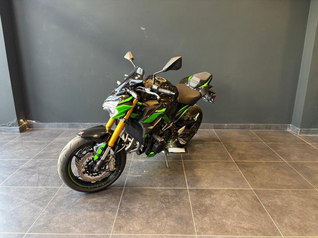 Z 900
