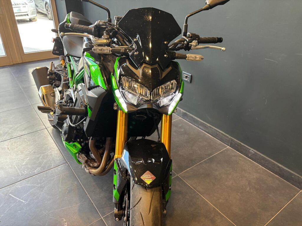 Z 900